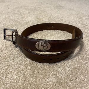 Very Gently used Men’s Clemson belt